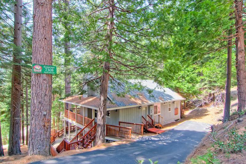 Eagles Nest * Yosemite West